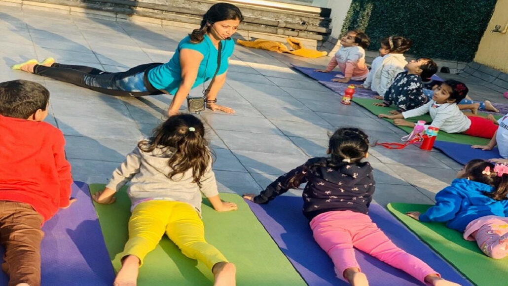 Como despertar qualidades valiosas para trabalhar com yoga Infantil
