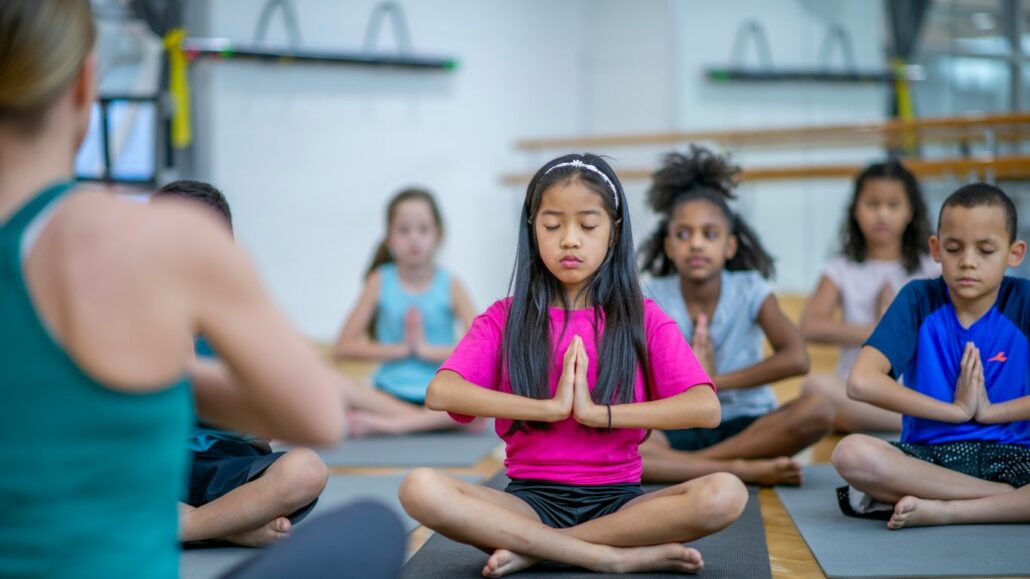 yoga kids crianças